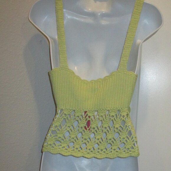 EDIKTED WOMEN'S DANIIKA SAGE CROP COCHET TOP - Picture 5 of 6